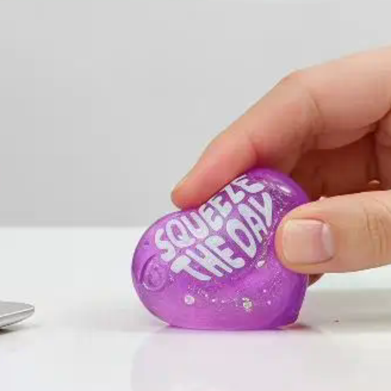Kids Toys Quotes - Mainan Remas Bentuk Hati Berkilau dengan