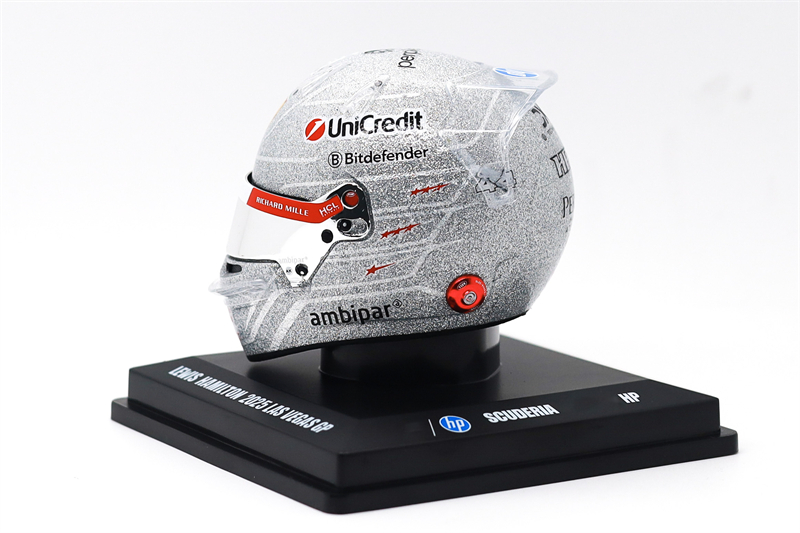Looksmart 1:5 SCUDERIA FERRARI - Kids Toys John Lewis ulasan dan harga